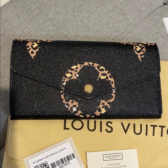 Louis Vuitton Sarah Wallet Jungle Collection - Picture 1 of 9